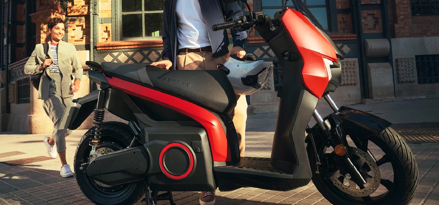 SEAT MO Rosso (1)