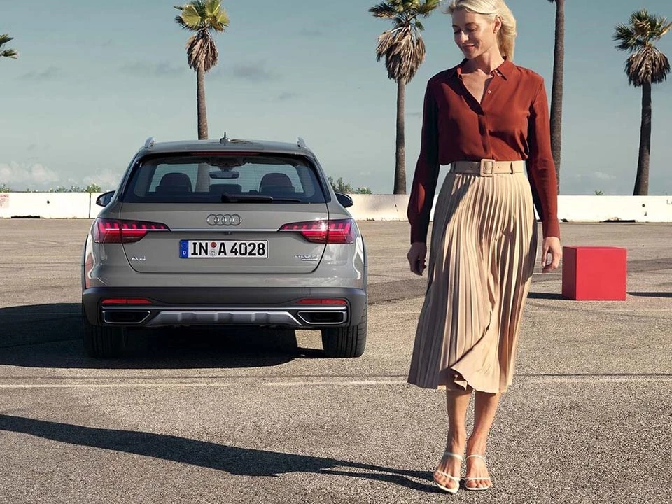 Audi A4 Allroad Quattro 1 (1)